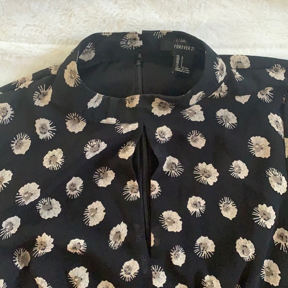 [F21] Romper Flower Print Dress - Picture 4 of 6